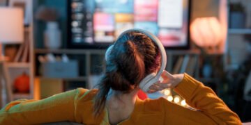 You Ought to Attempt The Headphone Mode On Your TCL Roku Enhanced TV Distant