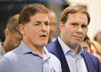Mark Cuban takes Mavericks proprietor Patrick Dumont to court docket