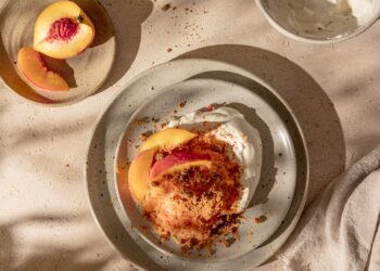 Shaved Frozen Peaches and Crea