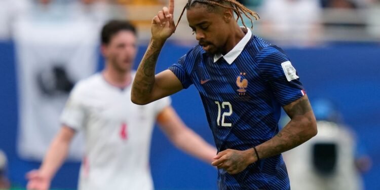 Bradley Barcola switch information: Jamie Carragher says Liverpool don’t want PSG winger as a lot as they want a Mohamed Salah alternative | Soccer Information