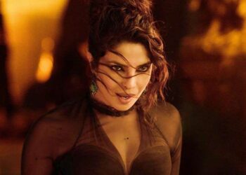 SS Rajamouli Unveils Priyanka Chopra Jonas As Mandakini in Varanasi on Her Birthday