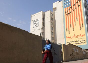 U.S. and Iran launch new strikes after three U.S. service members are killed : NPR