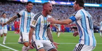 Alvarez’s 112th-minute aim helps raise Argentina previous Switzerland 3-1 and into World Cup semifinals : NPR
