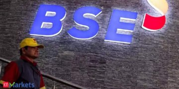 BSE Q1 Outcomes: Revenue soars 62% YoY to Rs 874 crore, income surges 63%
