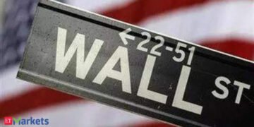 US shares: S&P closes at report excessive as delicate jobs report eases rate-hike considerations