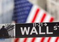 US shares: S&P 500 notches record-high shut as rate-hike worries ease