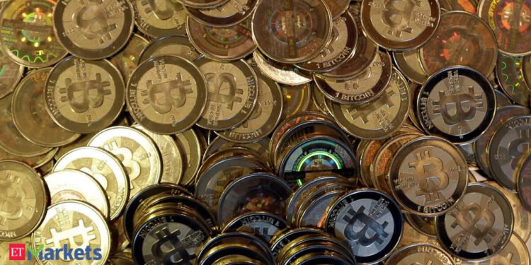 Bitcoin close to $63,000 as weaker ETF demand and cancelled SEC assembly dampen crypto sentiment