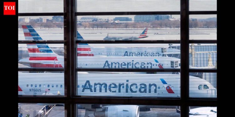 Laptop computer hearth sparks mid-air scare on American Airways flight; passengers injured