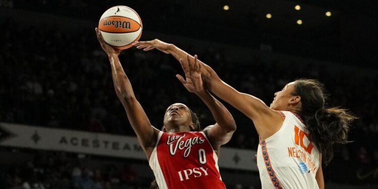 Jackie Younger, A’ja Wilson steer Aces to blowout of Solar