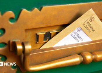 81,000 warning letters despatched to crypto holders in HMRC tax crackdown