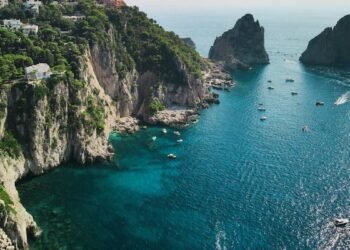Waking As much as the Faraglioni: Capri’s View That By no means Will get Previous