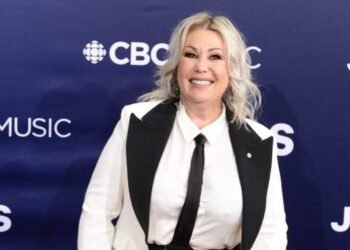 Jann Arden shares footage of wedding ceremony to Icelandic writer Thordis Elva
