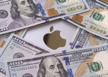 The MacBook Professional Has The Greatest Laptop computer Resale Worth — If You Keep away from These 5 Issues First