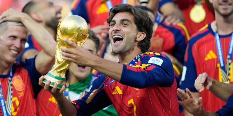 Ferran Torres: PSG signal World Cup ultimate hero from Barcelona for £42.7m | Soccer Information