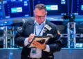 Treasury yields rise as international bond sell-off continues