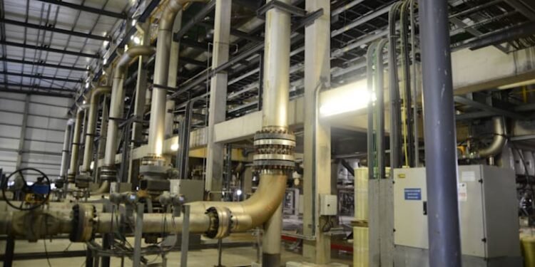 Desalination plant shutdown exposes precarious reserves
