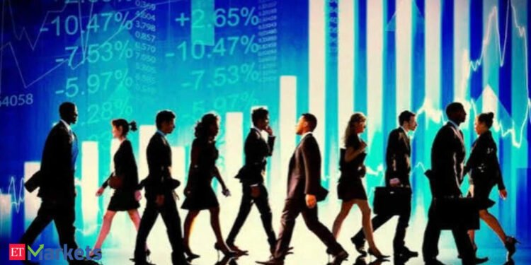 Robust jobs report fuels Fed fee hike prospects as Trump escalates fee minimize stress