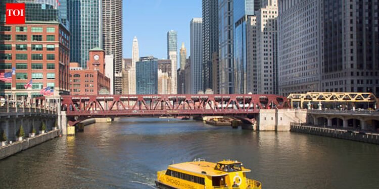 In 1900, Chicago engineers reversed the circulate of a complete river to push the town’s sewage away from Lake Michigan; 126 years later, the river nonetheless runs backwards