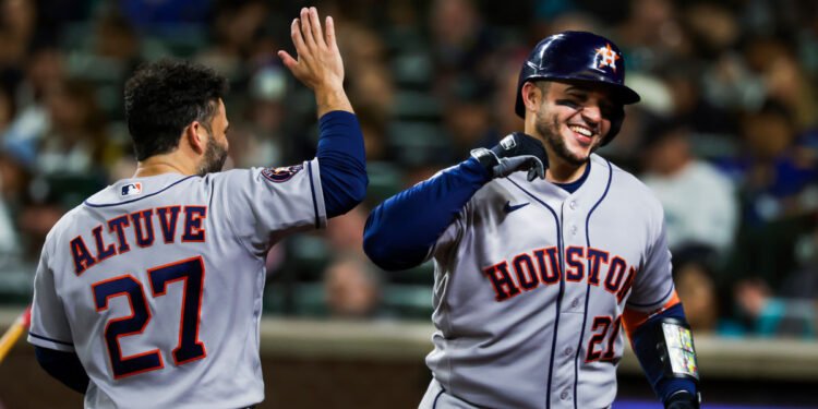 MLB Playoff Image: Largest Races to Watch on Ultimate Weekend