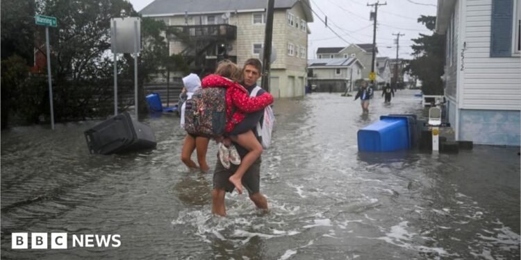 Nor’easter storm brings coastal flooding, as New York and New Jersey declare emergency
