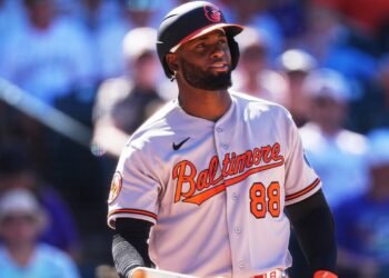 Orioles place Luis Robert Jr. on 10-day injured listing