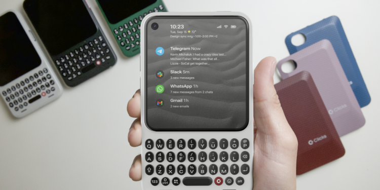The Clicks Communicator Ships in December With Extra RAM and New Cellular Service