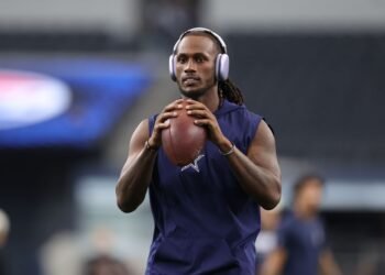 NFL followers react as ex-Cowboys QB clears waivers forward of 2026 season opener