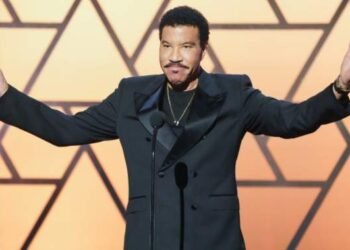 Lionel Richie hospitalized after live performance in St. Louis: studies – Nationwide