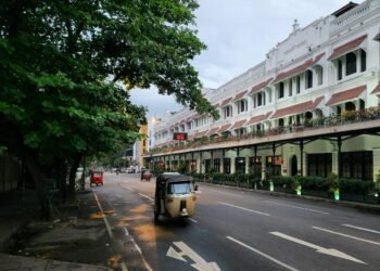 Pettah Market and Galle Face Inexperienced