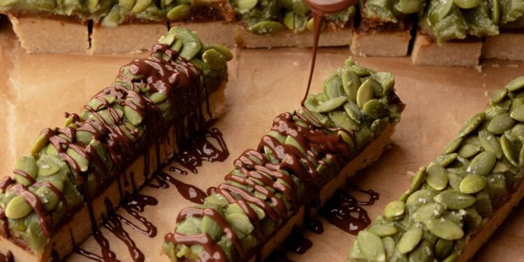 No-Bake Pumpkin Seed Bars With Date Caramel