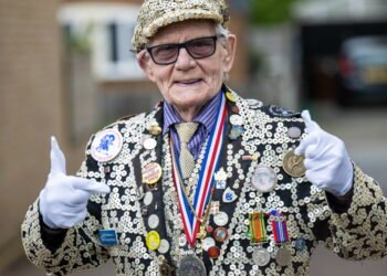 A glance again on the lifetime of London’s Pearly King of Peckham : NPR
